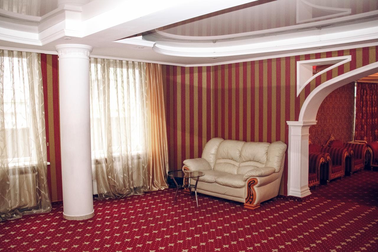 Hotel Gold Lion Chişinău Eksteriør billede