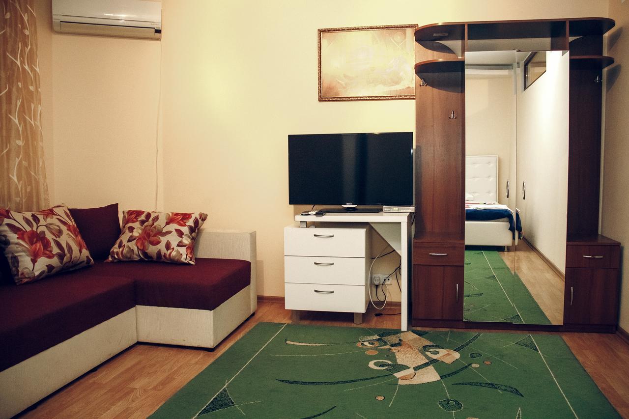 Hotel Gold Lion Chişinău Eksteriør billede
