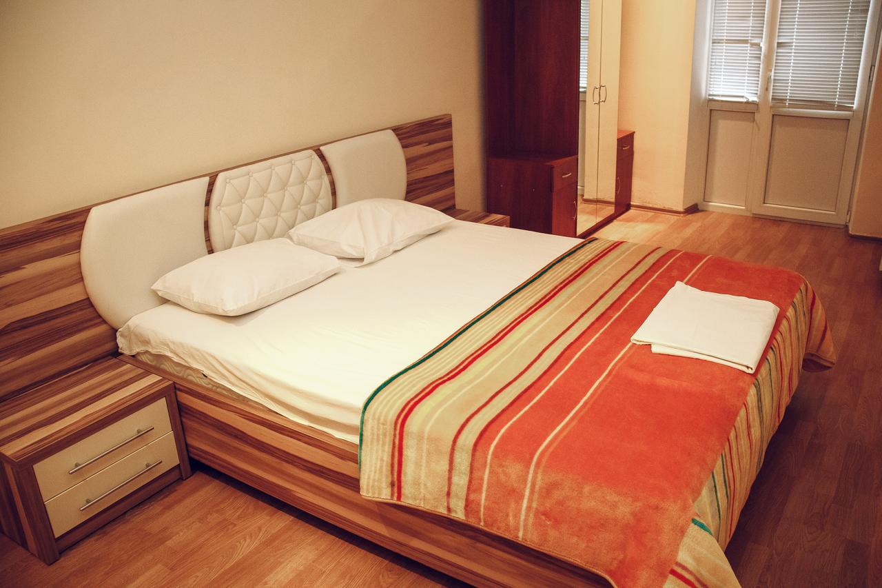Hotel Gold Lion Chişinău Eksteriør billede