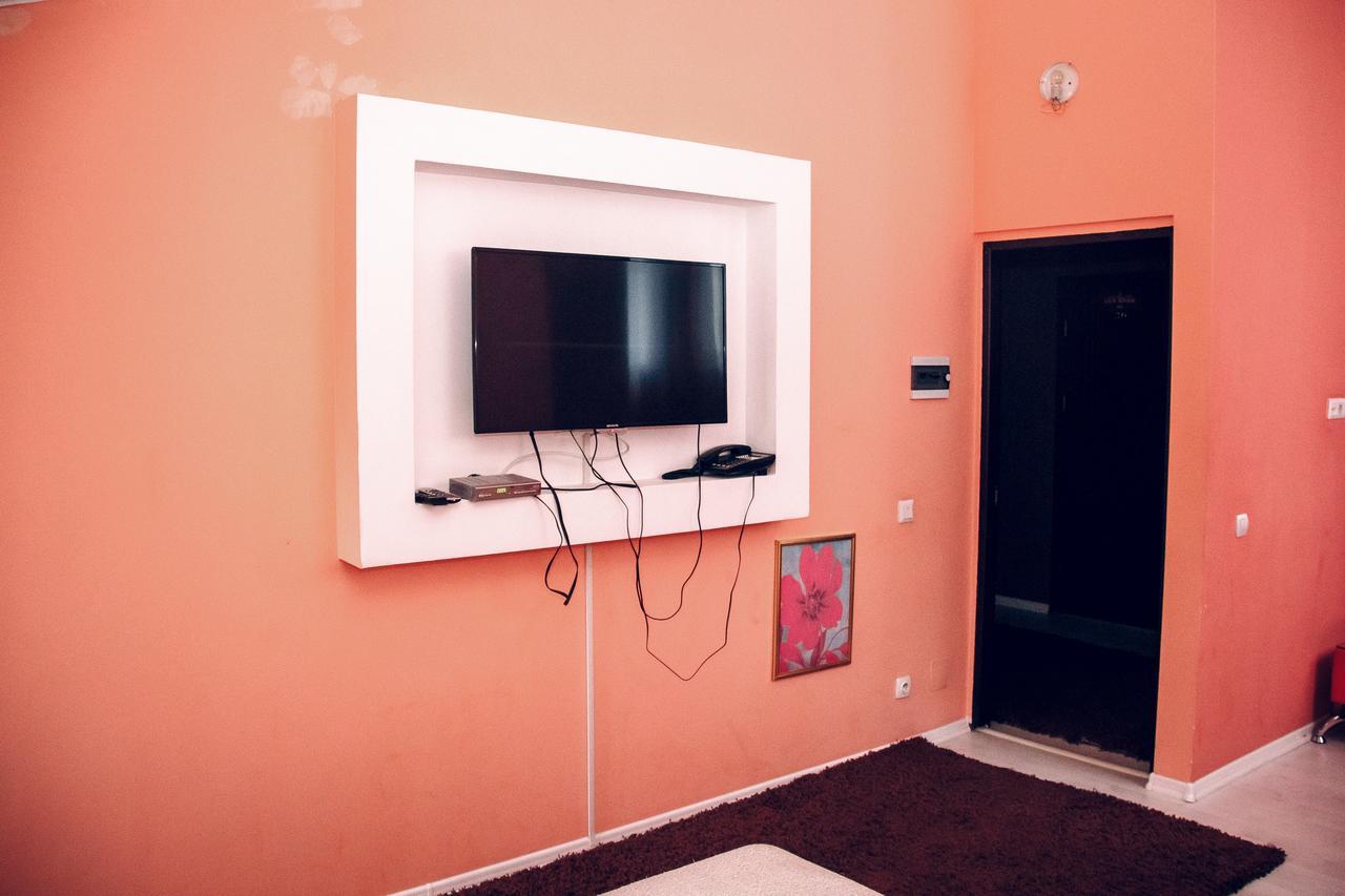 Hotel Gold Lion Chişinău Eksteriør billede