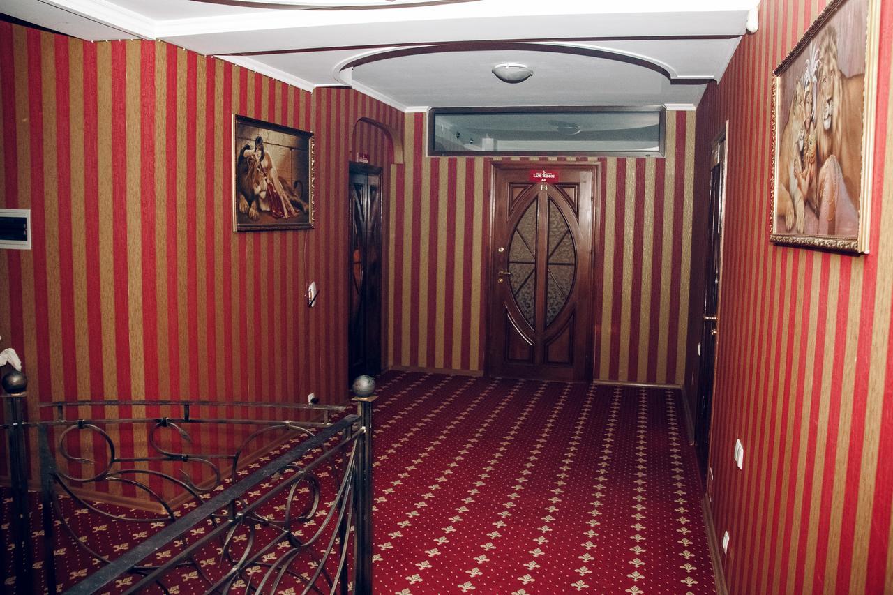 Hotel Gold Lion Chişinău Eksteriør billede