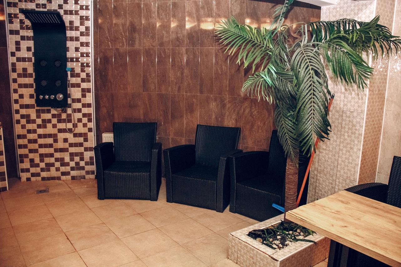 Hotel Gold Lion Chişinău Eksteriør billede