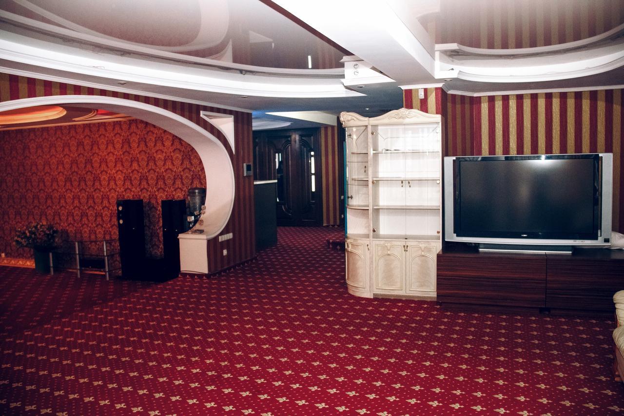 Hotel Gold Lion Chişinău Eksteriør billede