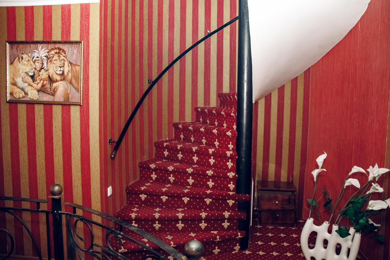 Hotel Gold Lion Chişinău Eksteriør billede